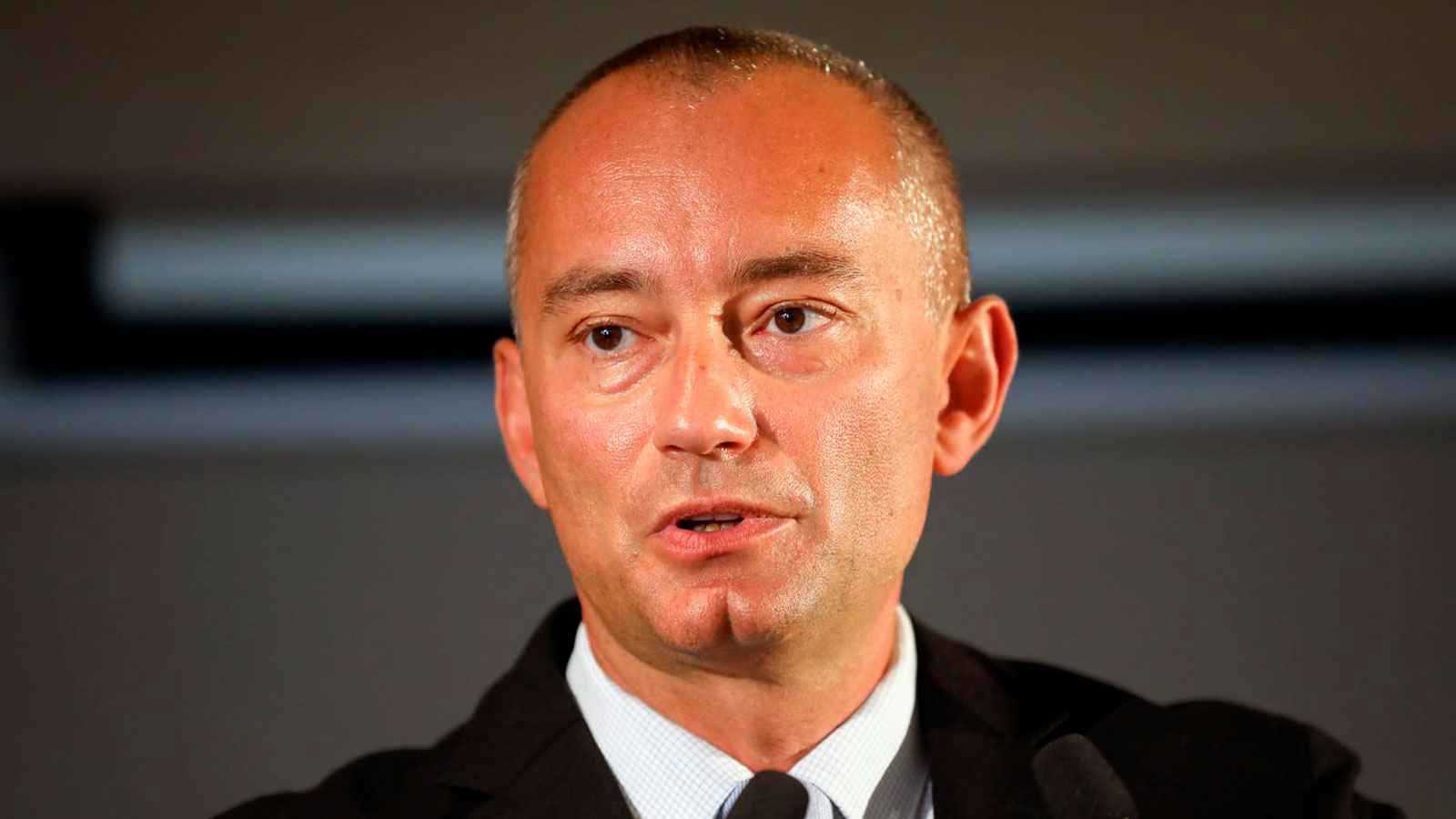 بعد اختياره لإدارة "مجلس السلام".. ملادينوف يتوجه إلى رام الله