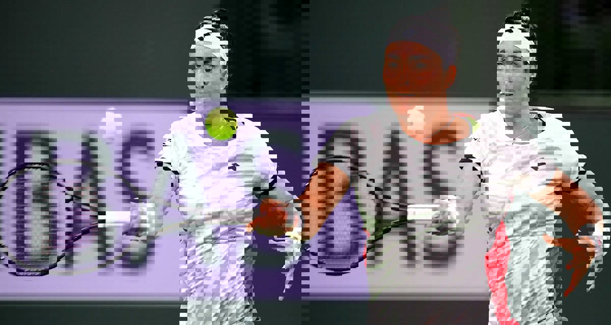 أنس جابر تودّع بطولة مدريد للتنس بخسارة مثيرة أمام الأمريكية كيز