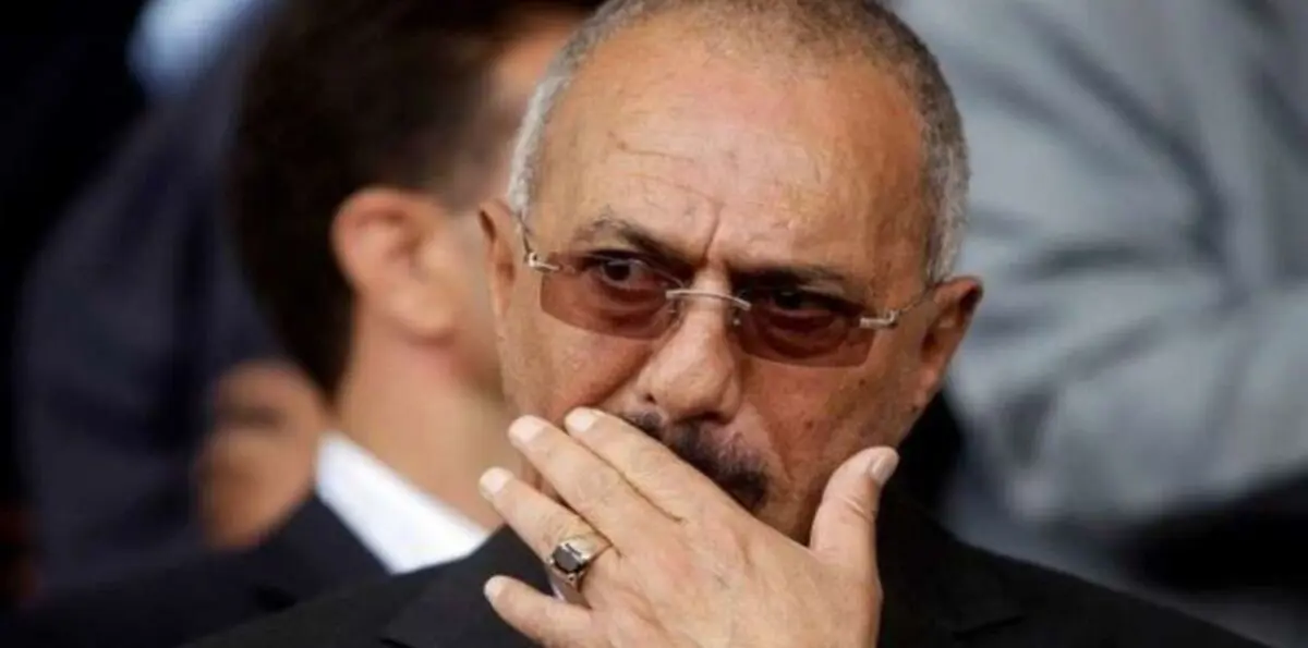 هل تعرض صالح لمؤامرة؟ وكيف تخلى عن حرسه الخاص؟