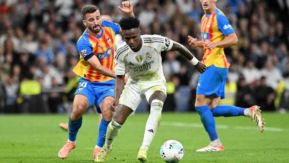 ترتيب الدوري الإسباني بعد رباعية ريال مدريد أمام فالنسيا