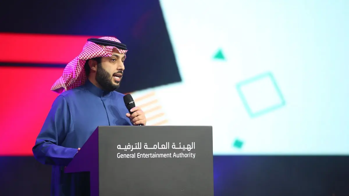 رسميًا.. نادي بيراميدز يعلن انتقال ملكيته لمستثمر إماراتي (صورة)