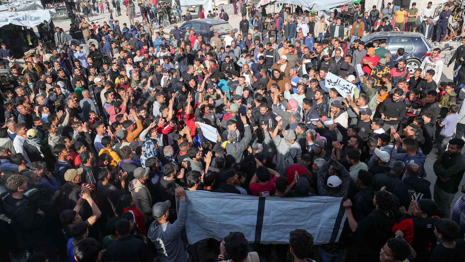 مسؤولون إسرائيليون: "انتفاضة الغزيين" ضد حماس أهم المكاسب