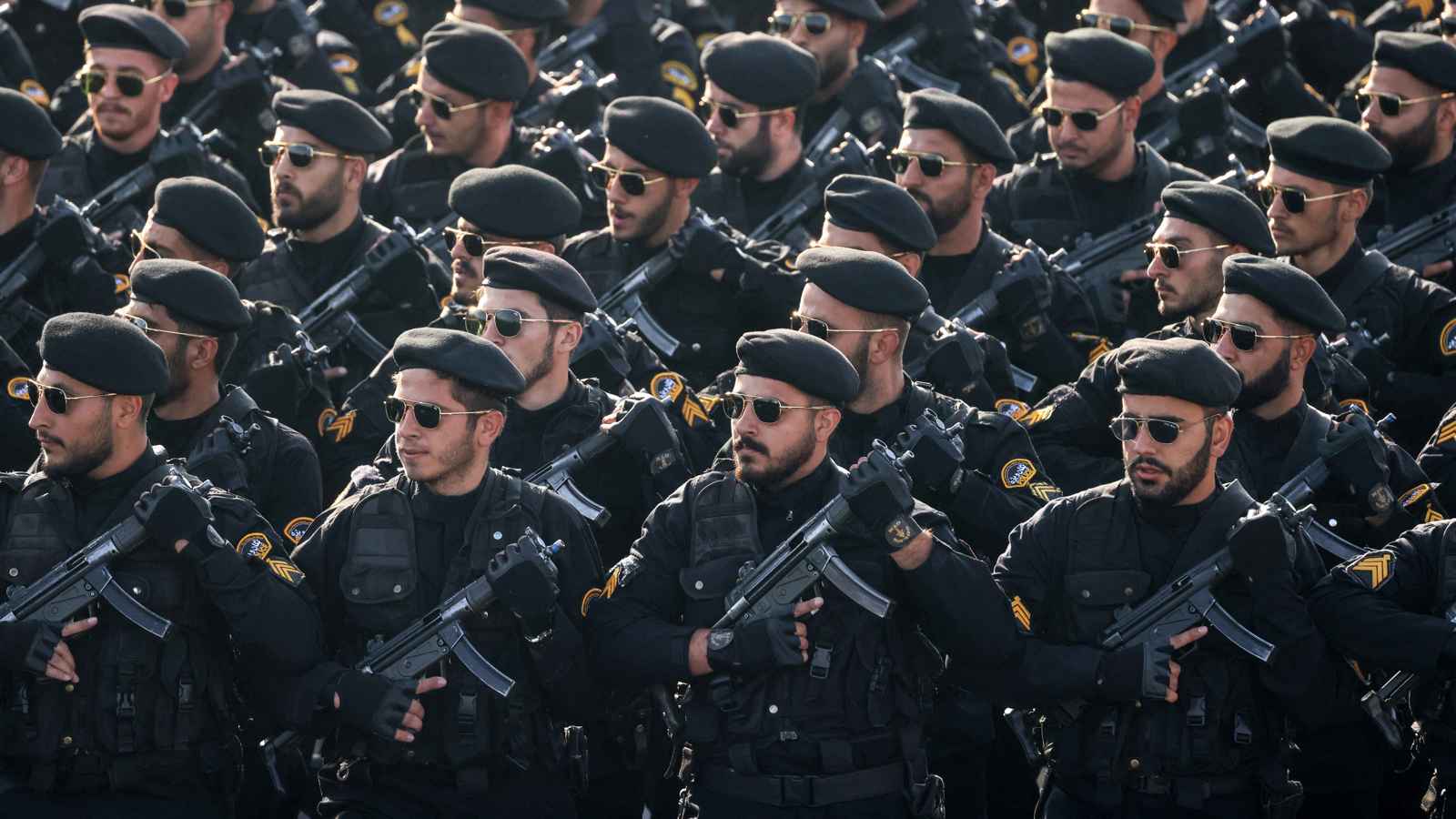 الجيش الإيراني لترامب: أنت بدأت الحرب ونحن سننهيها