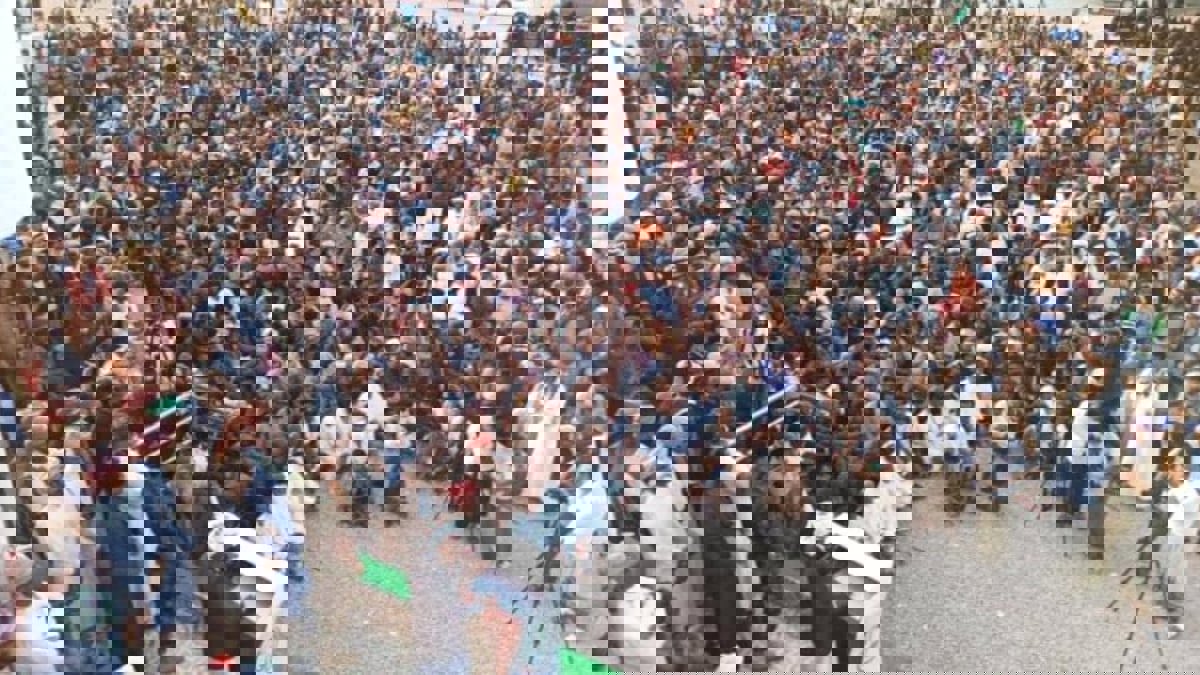 اليمن.. فعالية حاشدة في المهرة رفضًا لمشروع الأقاليم الستة