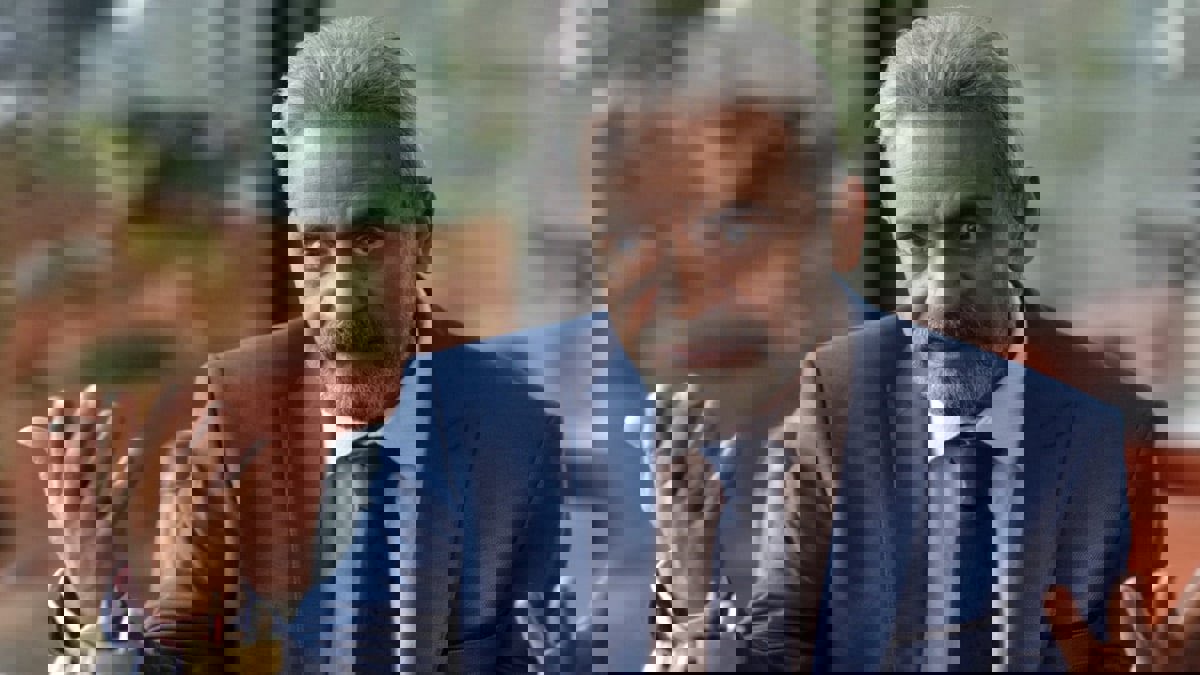 صبري فواز ينشر رسالة مؤثرة من طفل فلسطيني "بترت قدمه" 