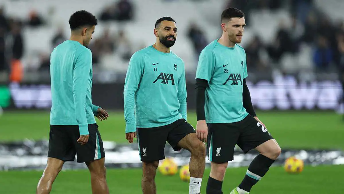 توتنهام ينقض على أسطورة ليفربول