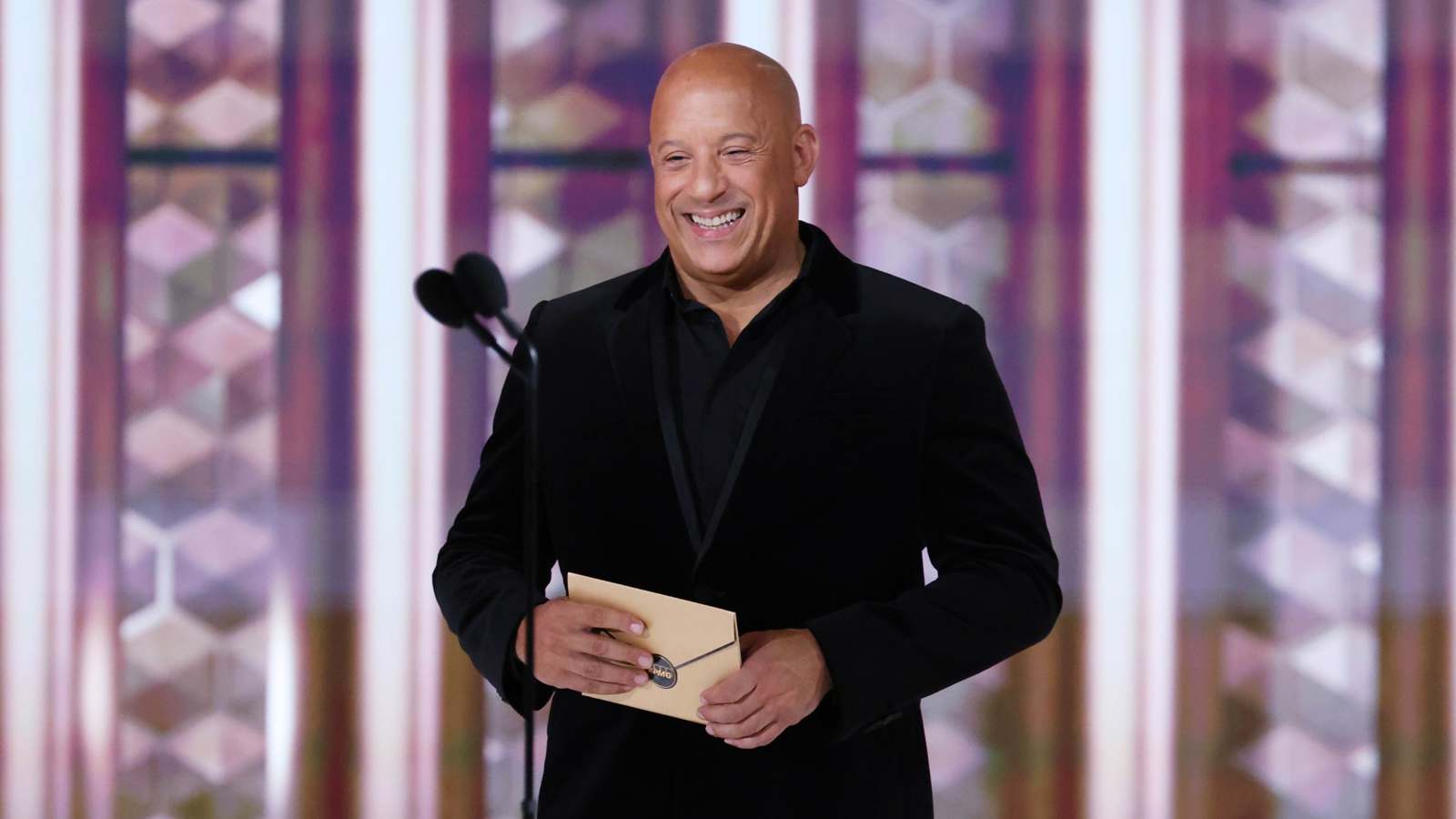 بتصرف غريب.. فين ديزل يثير الجدل في حفل "غولدن غلوب" (فيديو)