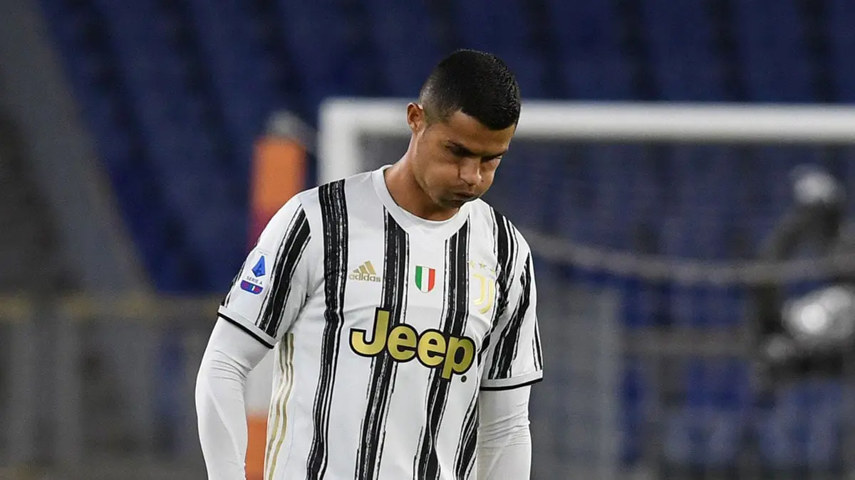 تقرير: غياب كريستيانو رونالدو عن مباراة يوفنتوس ضد برشلونة لاستمرار إيجابية عينة كورونا