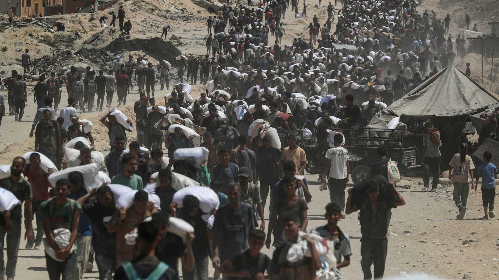 إسرائيل تجمد خطة "المدينة الإنسانية" في رفح