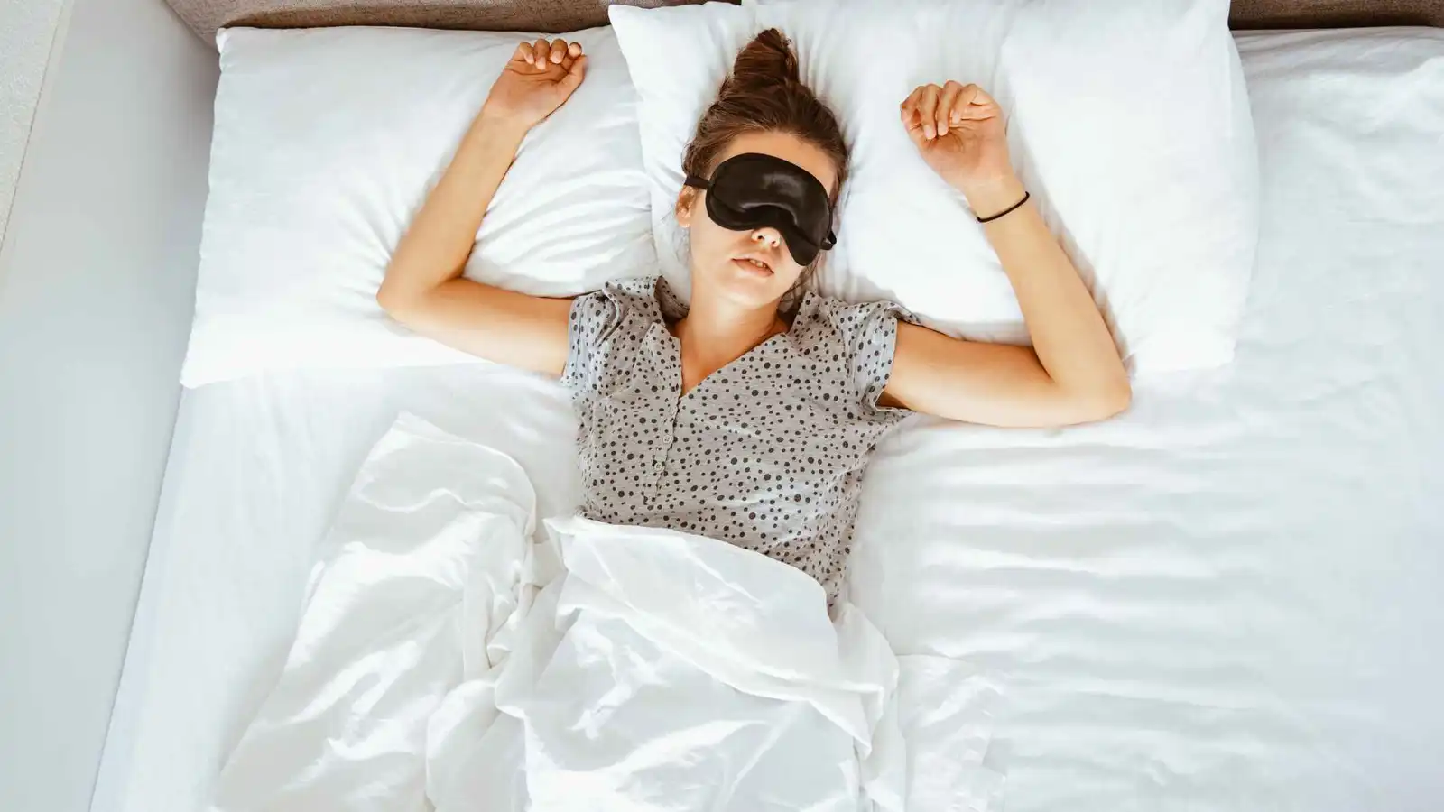 لماذا لم تعد ساعات النوم الثماني كافية؟