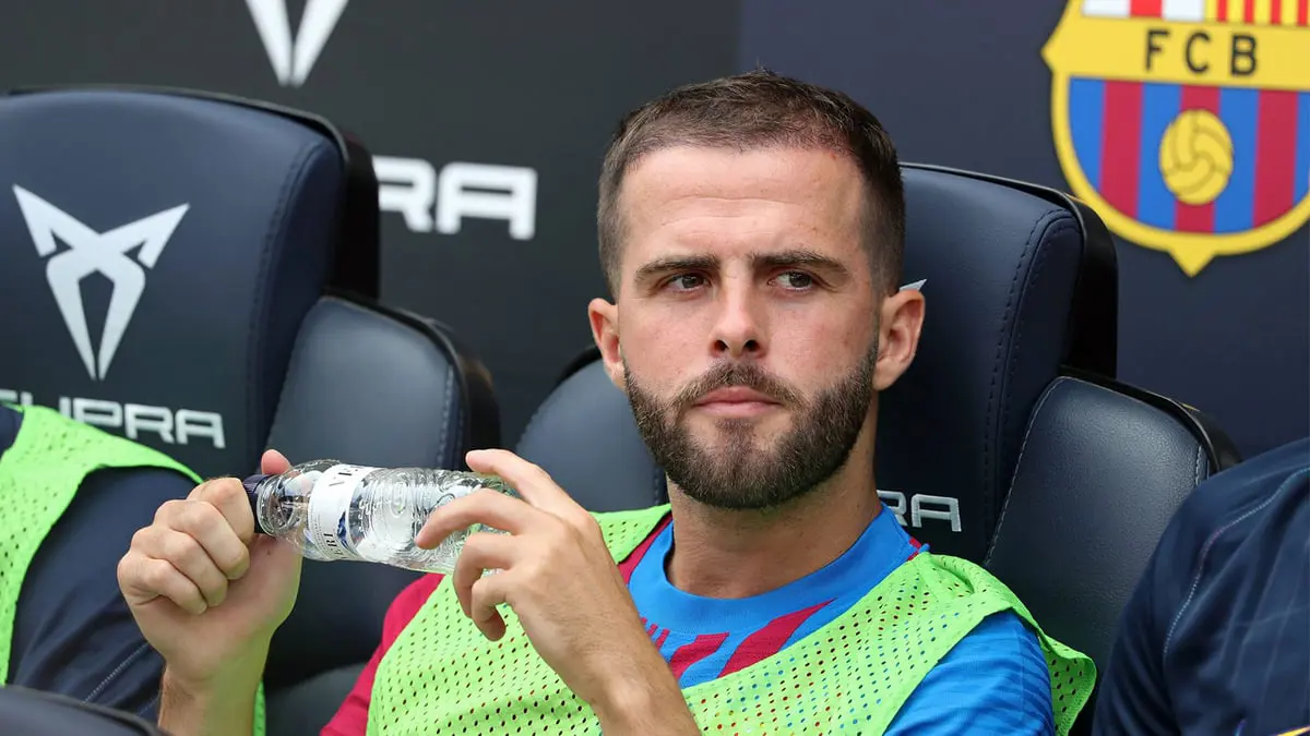 النصر السعودي يجدد اهتمامه بضم بيانيتش نجم برشلونة