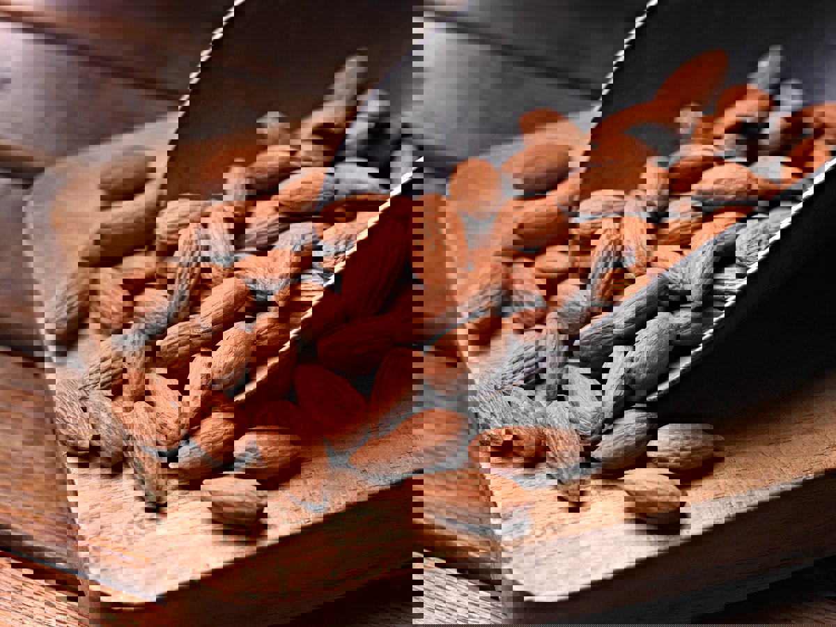 5 فوائد "مذهلة" لتناول 3 حبات من اللوز يوميًّا