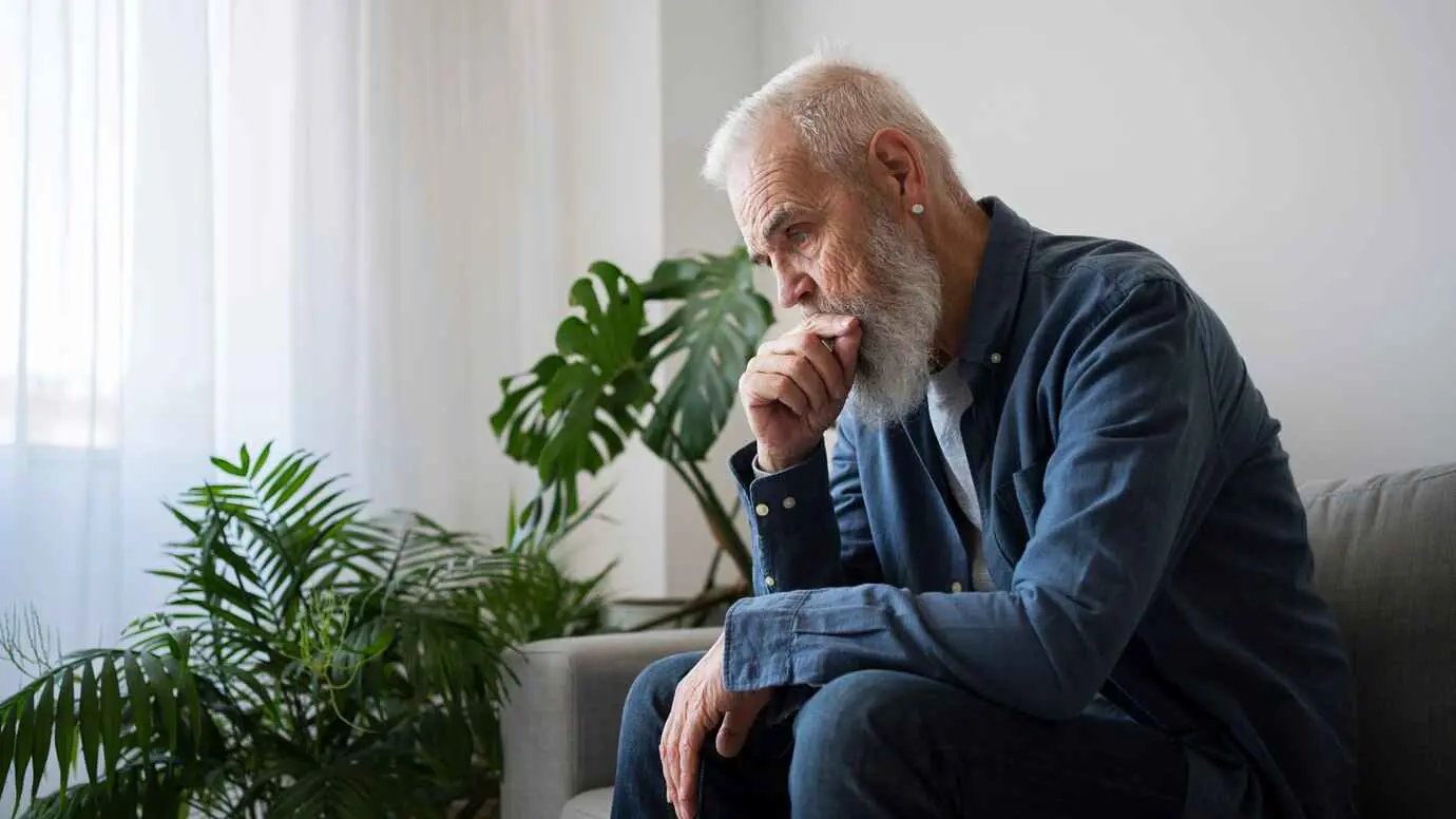 3 علامات تنذر بتدهور الصحة العقلية لدى كبار السن