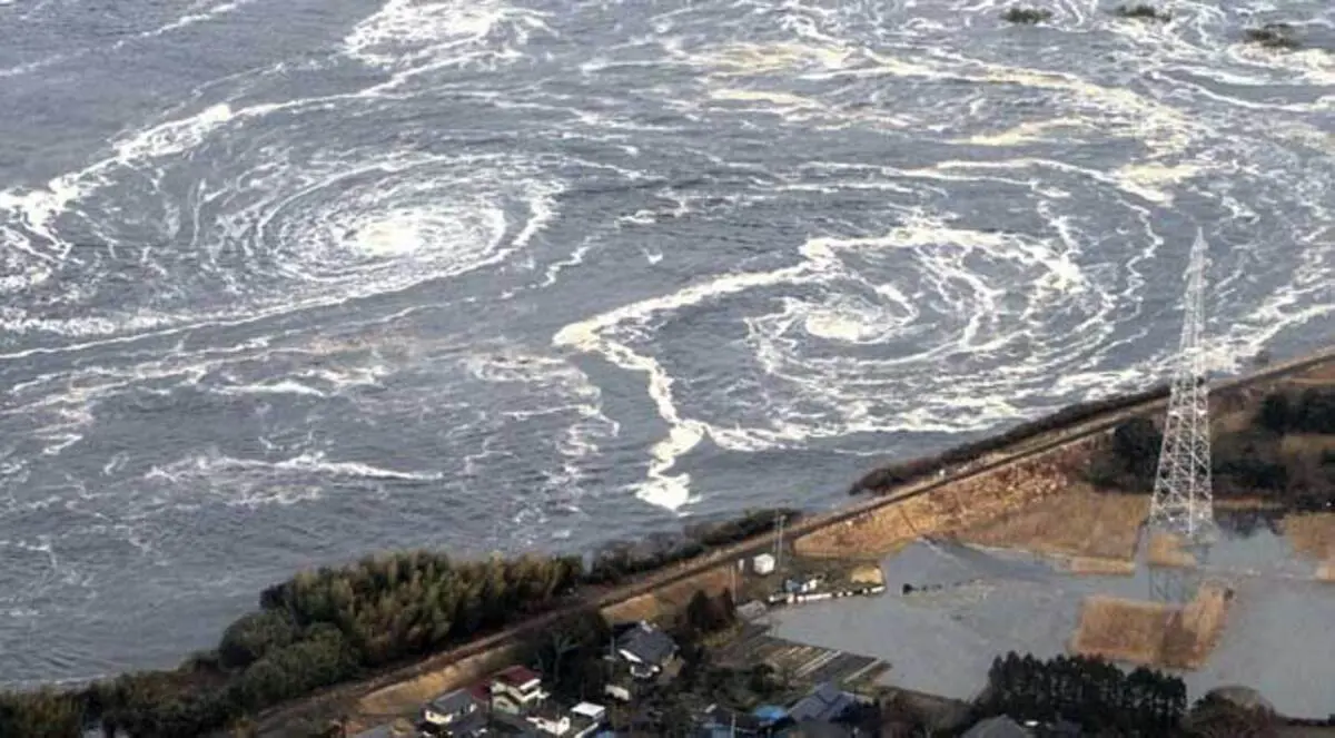 حالة إنذار قصوى في "هوكايدو" اليابانية بسبب الأمطار الغزيرة