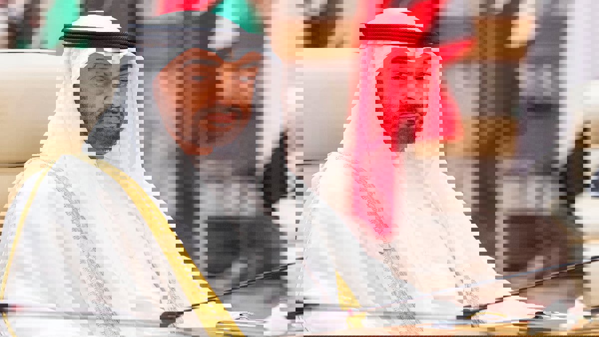 خلال اتصال مع محمد بن زايد.. الدبيبة يدين الاعتداءات "الإرهابية" على الإمارات