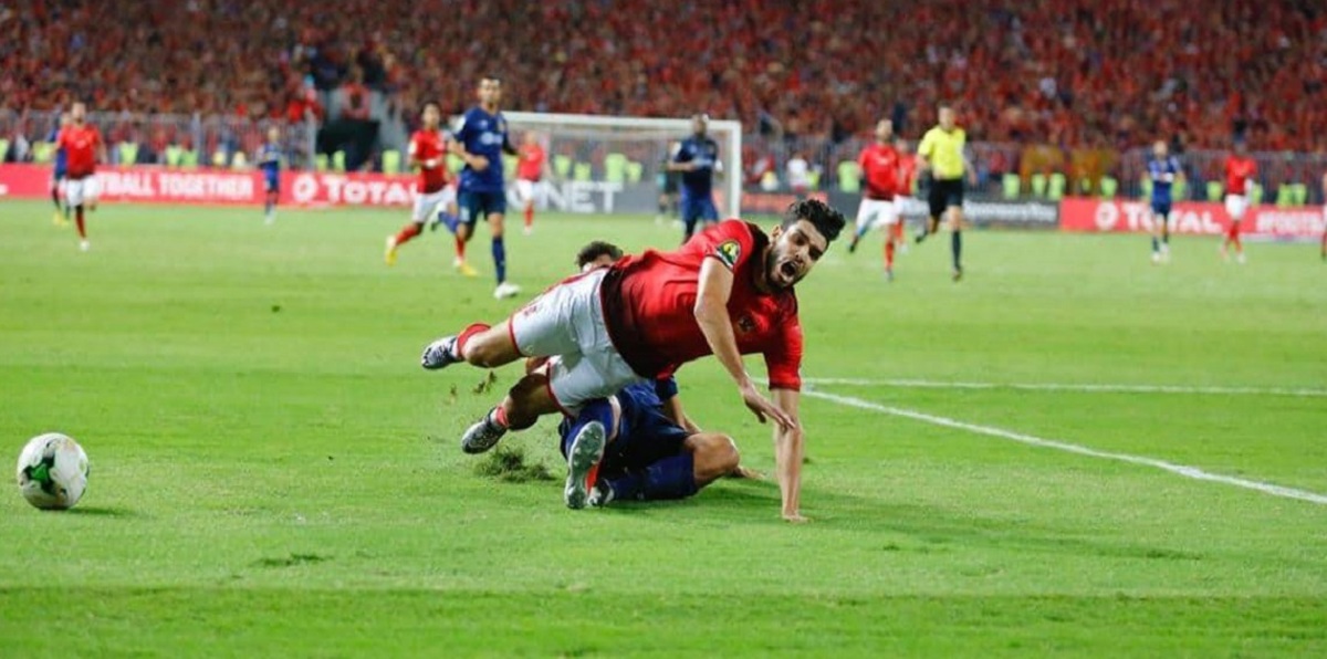 بعد إيقاف وليد آزارو قبل مباراة الترجي.. النادي الأهلي يهاجم الاتحاد المصري