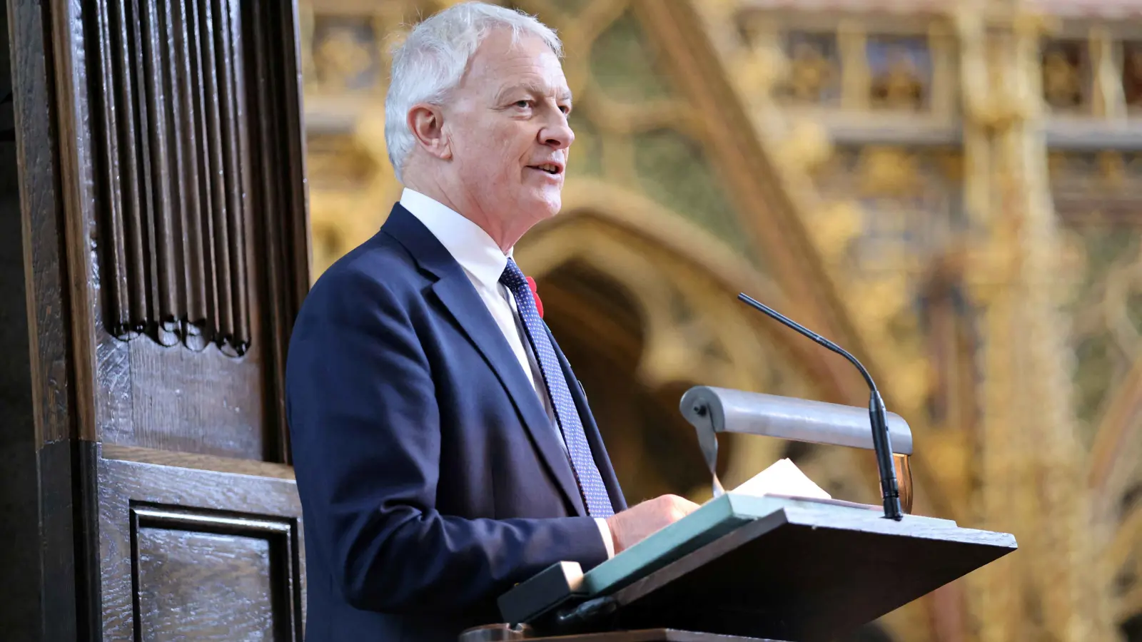 بسبب تصريحاته عن ترامب.. إقالة كبير دبلوماسيي نيوزيلندا في بريطانيا