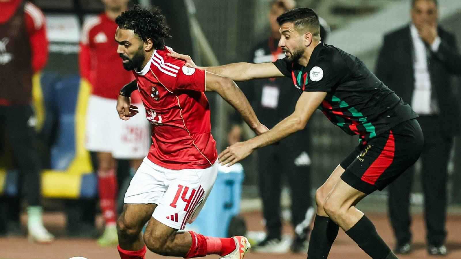الجيش الملكي المغربي يطالب بمعاقبة نجم الأهلي المصري 