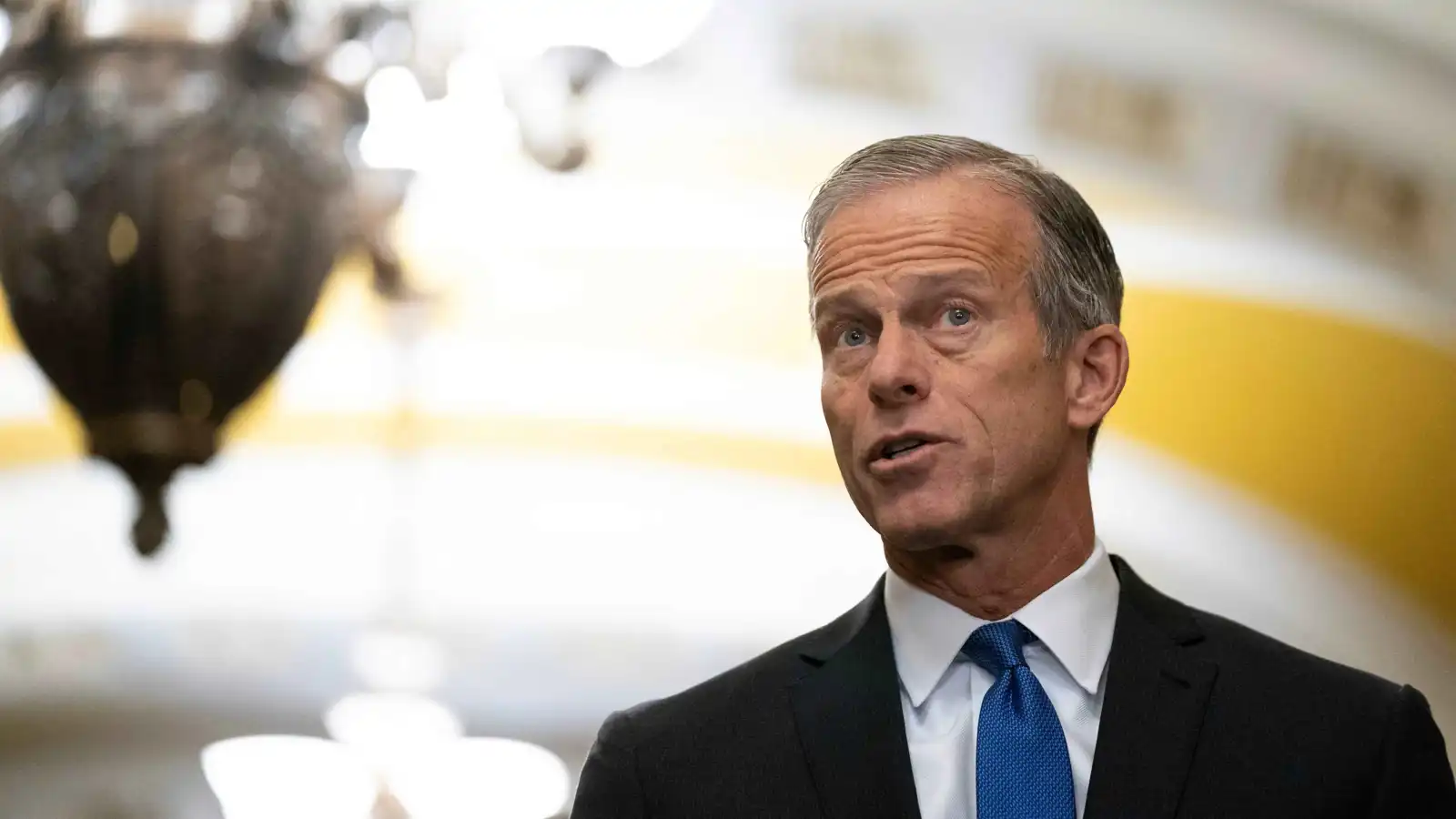 مسؤول أمريكي يكشف تطورات محادثات إنهاء الإغلاق الحكومي