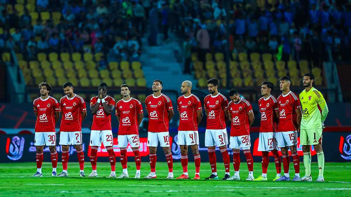 10 أسماء عالمية براتب 3.5 مليون يورو.. من هو مدرب الأهلي المصري القادم؟