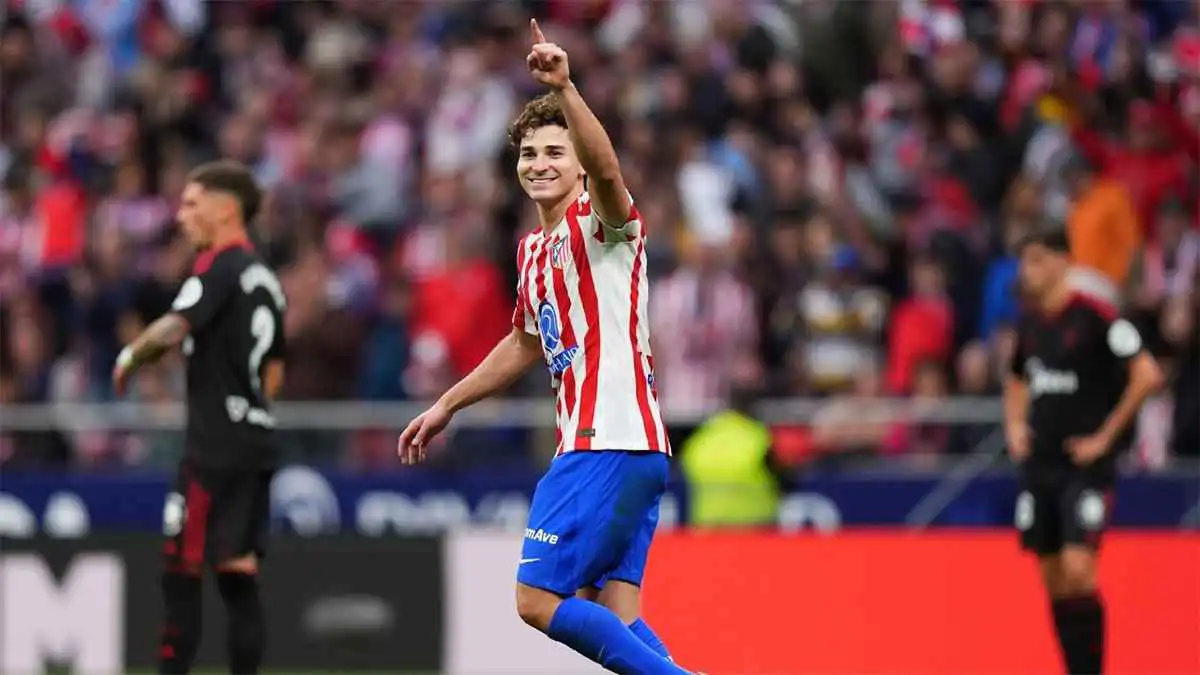 وكيل جوليان ألفاريز يكشف لـ"إرم نيوز" حقيقة رحيله إلى برشلونة