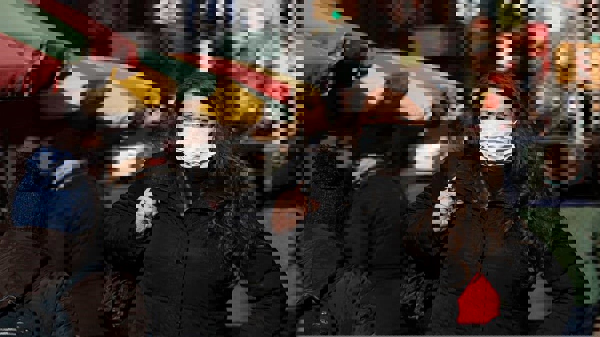 أمريكا تسجل رقما قياسيا جديدا في إصابات كورونا