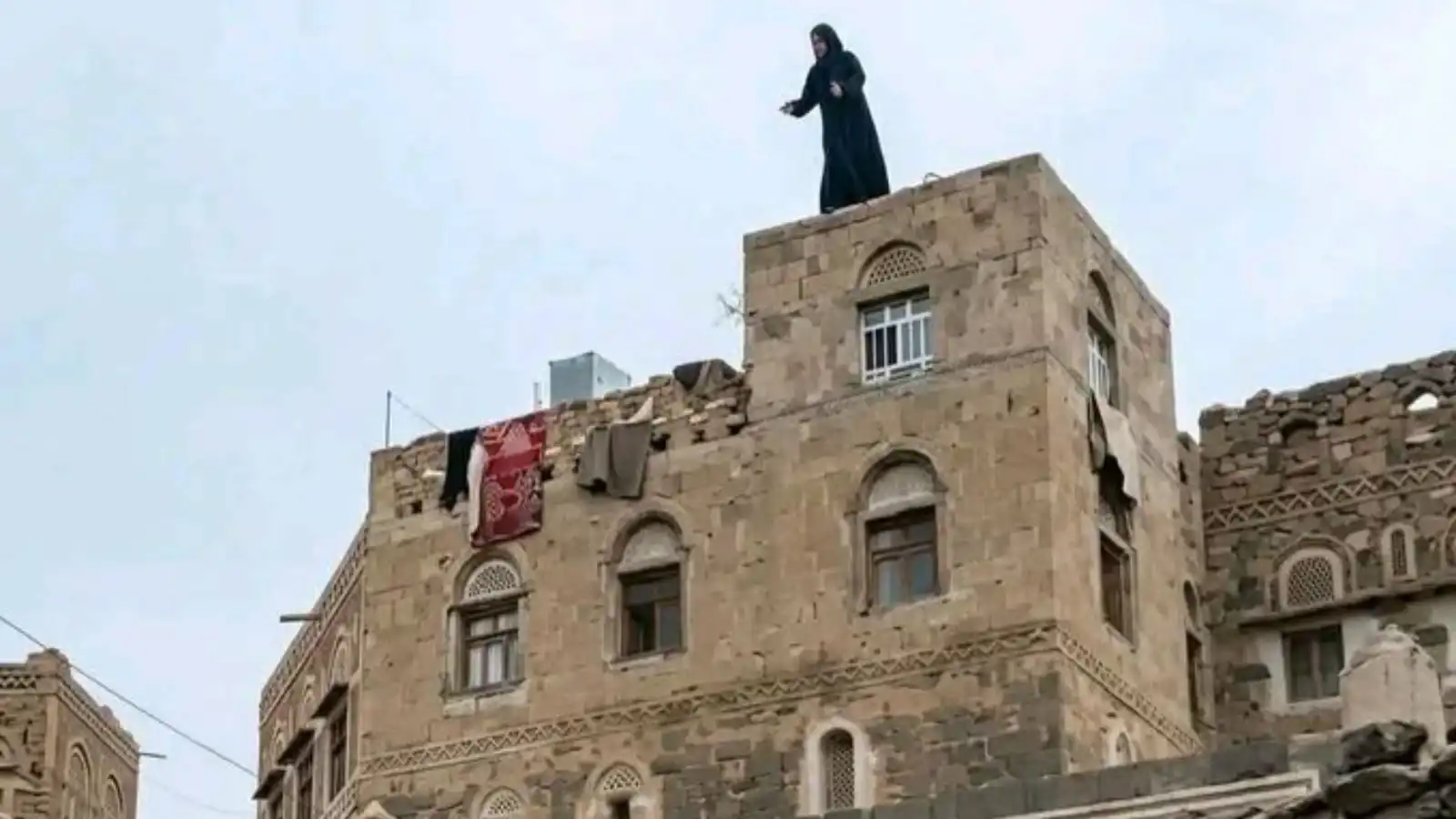 زواج قسري ونهاية مأساوية.. قصة عروس حجة اليمنية (فيديو إرم)