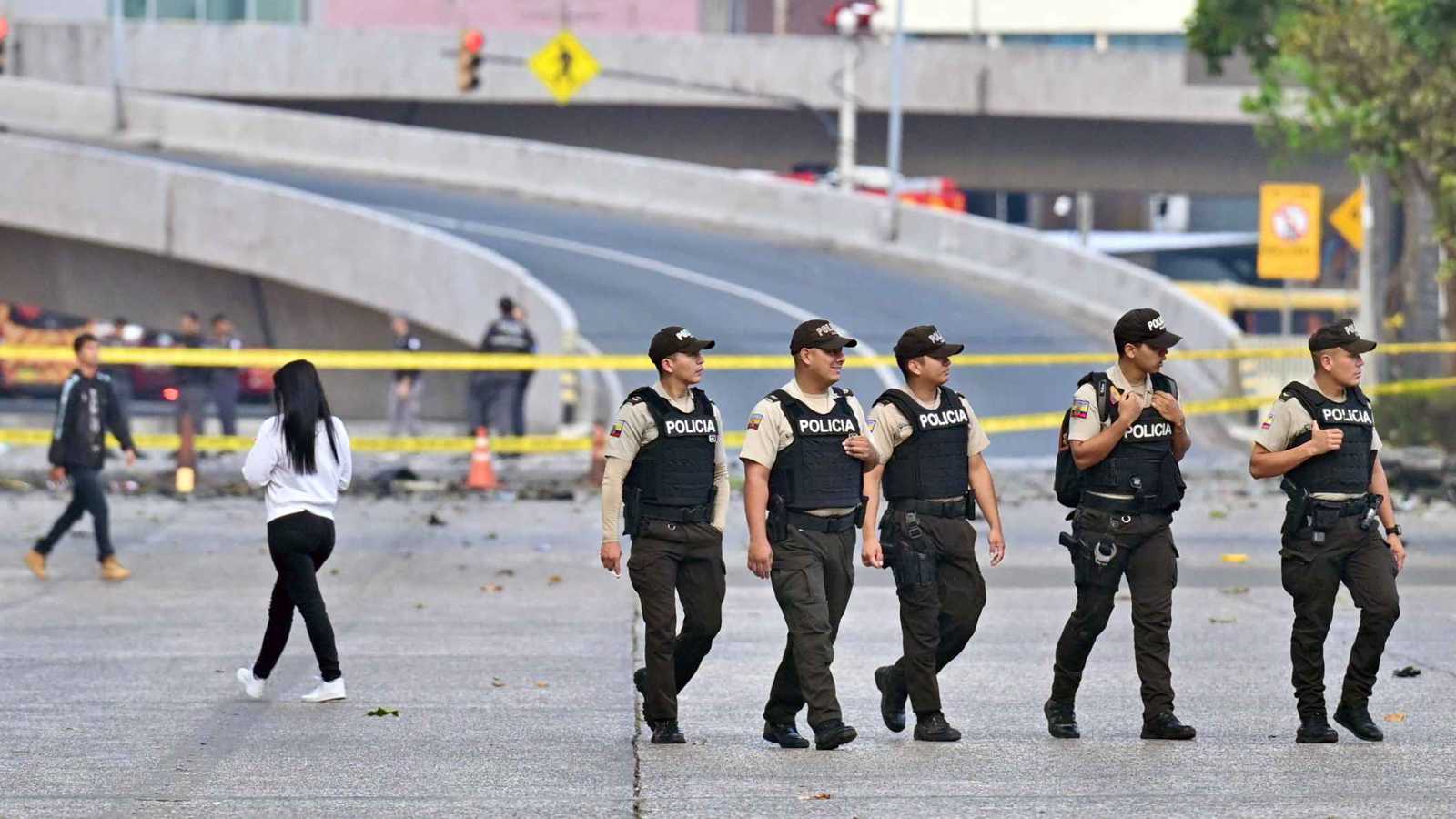 انفجاران يهزان منطقتين مختلفتين في الإكوادور (فيديو)