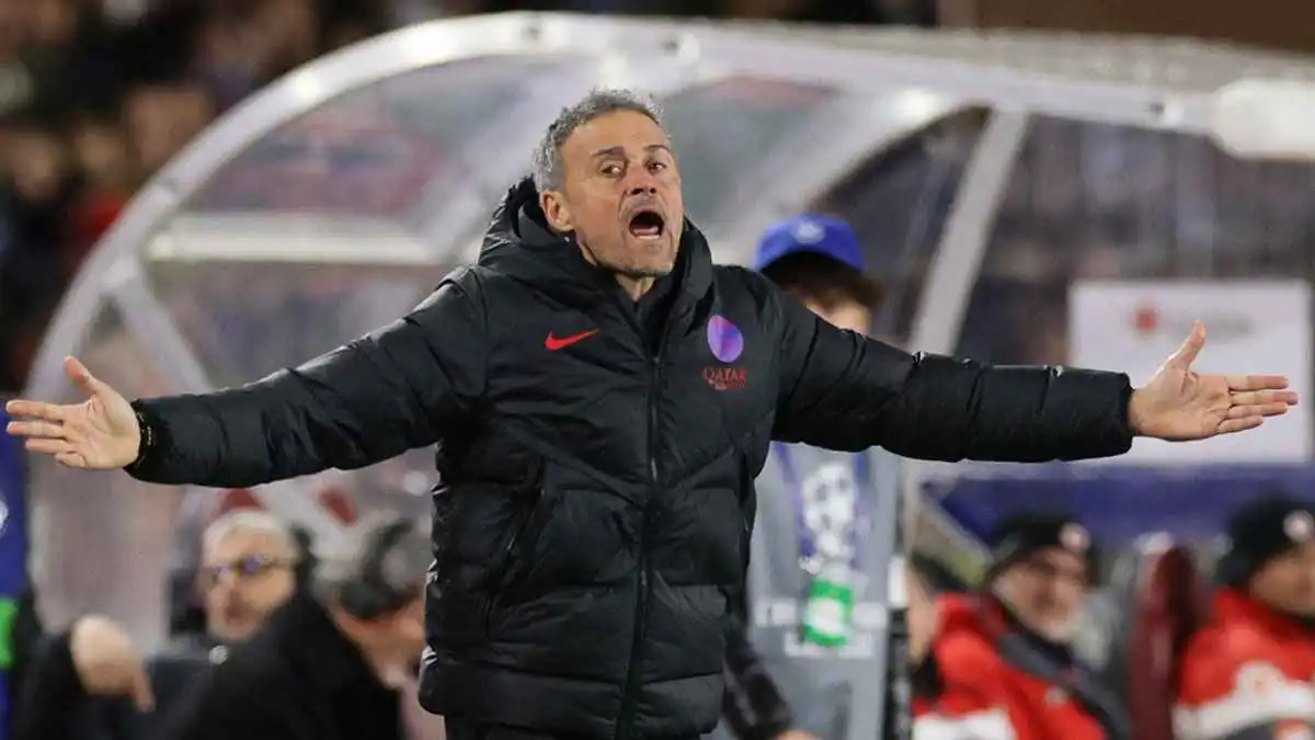 إنريكي يشيد بقوة سان جيرمان الذهنية بعد "ريمونتادا" رائعة أمام موناكو