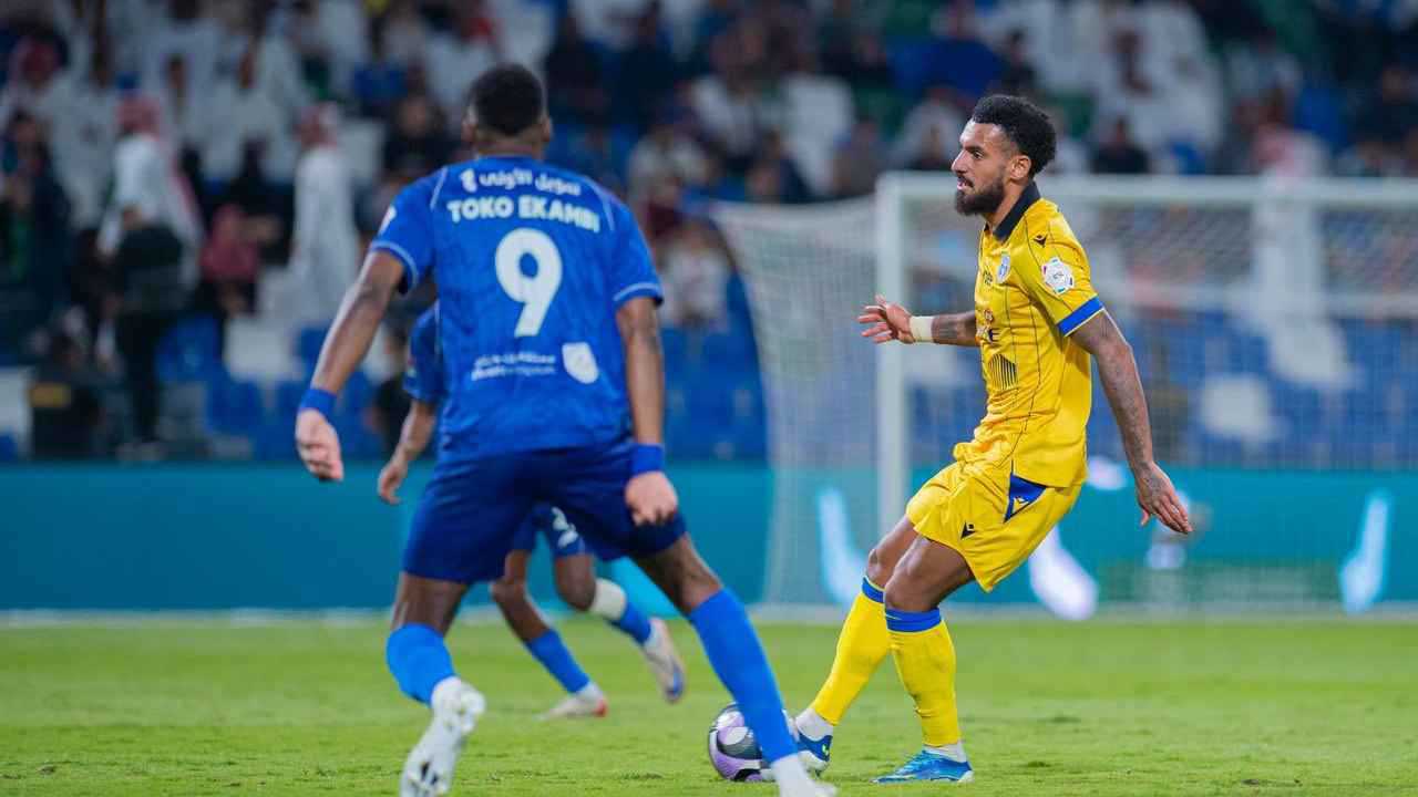 ترتيب الدوري السعودي للمحترفين بعد اكتساح التعاون للفتح بخماسية (فيديو)