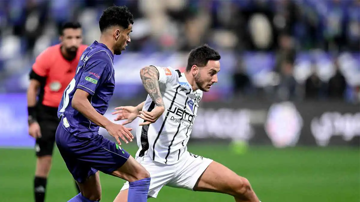 أي دعم هو إخلال بالمنافسة.. الشيخ يصدم الشباب السعودي (فيديو)