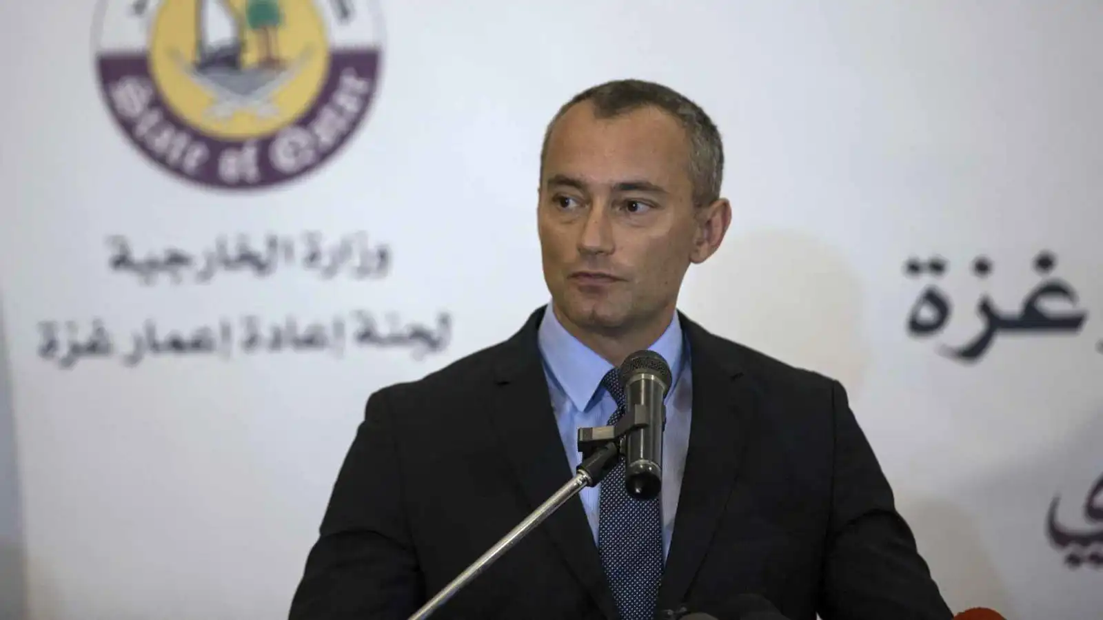 نيكولاي ملادينوف.. من هو الدبلوماسي المكلف بملف غزة الأشد حساسية؟ (فيديو إرم)