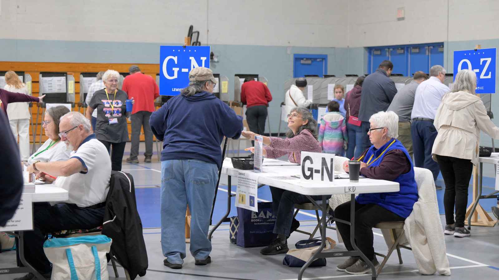 الانتخابات الأمريكية.. الاضطرابات تتسبب بتمديد التصويت بـ10 مراكز اقتراع