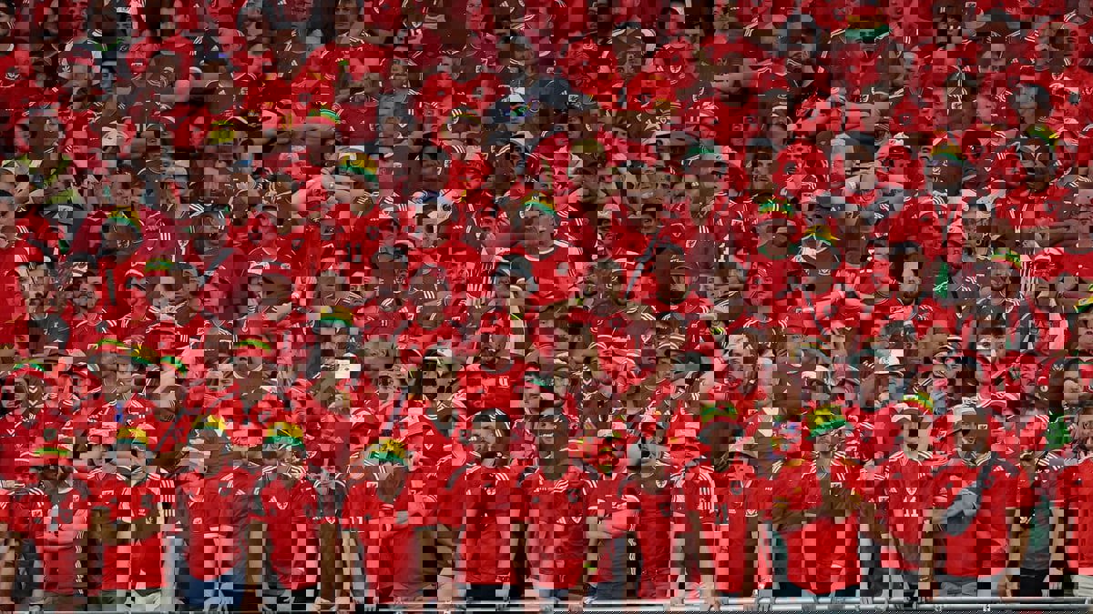 وفاة مشجع ويلزي سافر لمؤازرة منتخب بلاده في كأس العالم