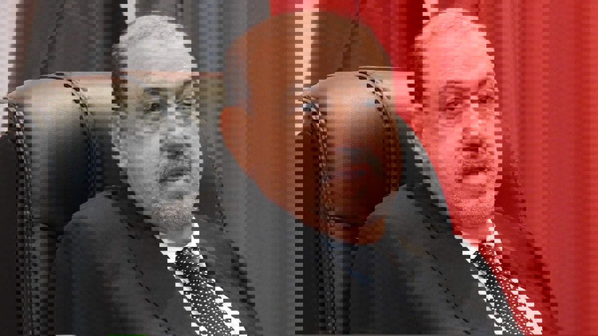 رئيس مجلس النواب اليمني: ما يجري في عدن سيتم تجاوزه خلال الساعات القادمة