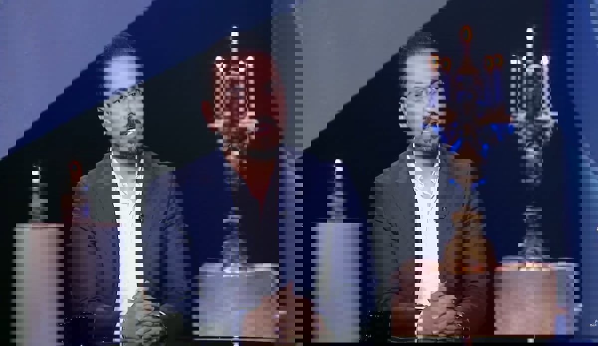 بردّ صادم.. نزار الفارس يكشف حقيقة خطوبته لحورية فرغلي (فيديو)