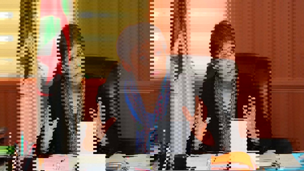 فضيحة جديدة في الجزائر تنذر بمحاكمة أكثر وزيرات بوتفليقة جدلًا