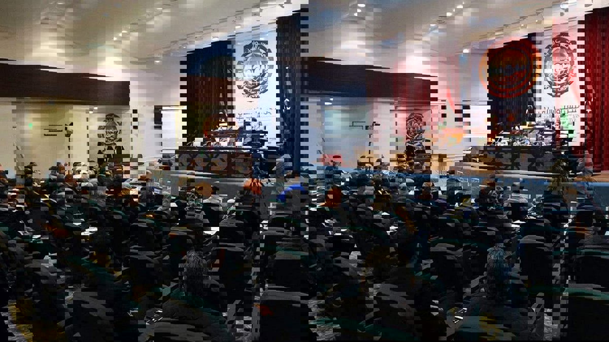 نواب طرابلس يتوجهون إلى طبرق لبحث تشكيل حكومة جديدة