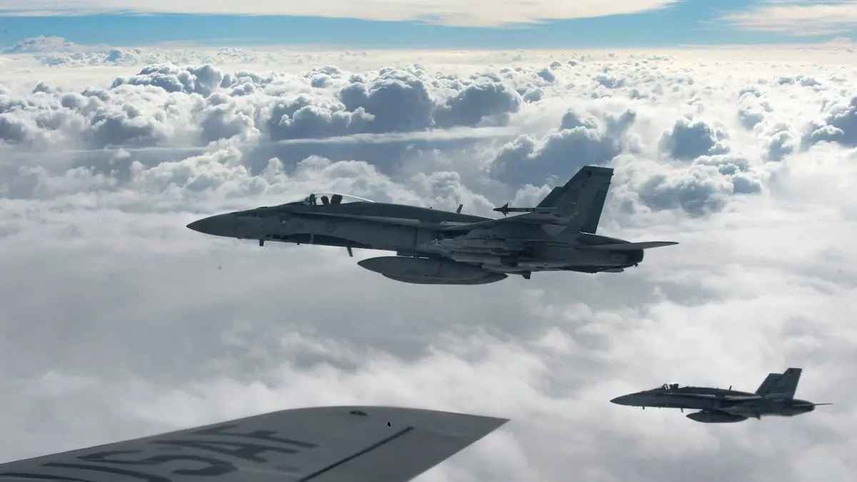 بعد السفن.. بريطانيا ترصد طائرة روسية قرب مجالها الجوي