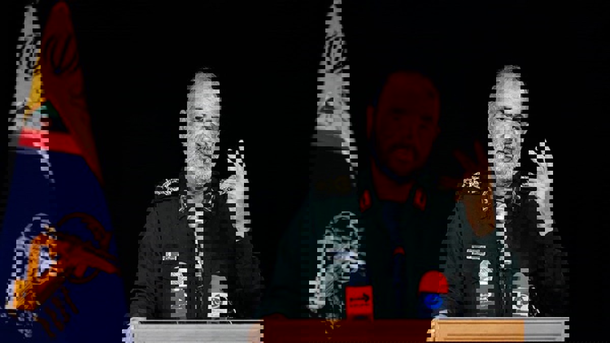 قائد في الحرس الثوري الإيراني يؤكد هيمنة بلاده على العراق