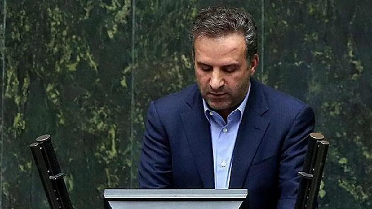 نائب إيراني يُكذّب النظام: لم يقتل أي من المحتجين قرب مواقع عسكرية