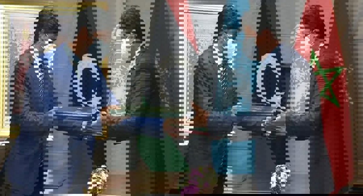 وفدا الحوار الليبي في المغرب يتبادلان محاضر اتفاق حول المناصب السيادية