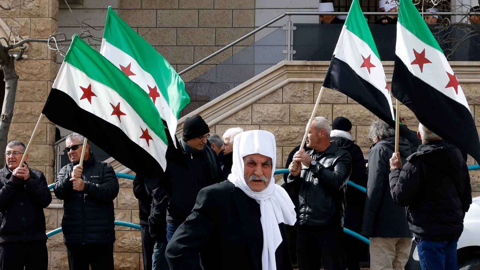 مؤتمر الحوار الوطني السوري.. بين عثرات التحضير وجدل المشاركة