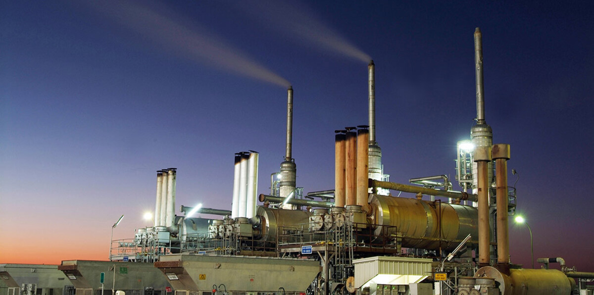 "بلومبرغ": توقف شحنات النفط الكويتي إلى أمريكا لأول مرة منذ حرب الخليج