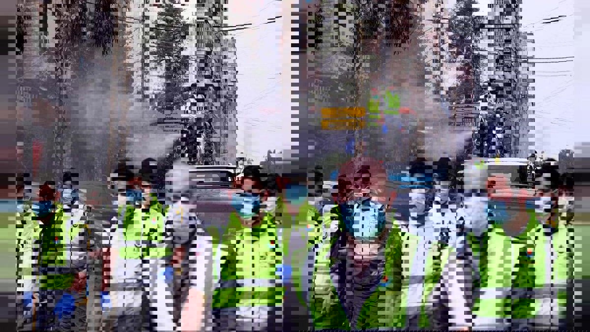 بعد اتهامه بنقل الفيروس إلى لبنان .. ما الأجندة الخفية لحرب "حزب الله" على "كورونا"؟