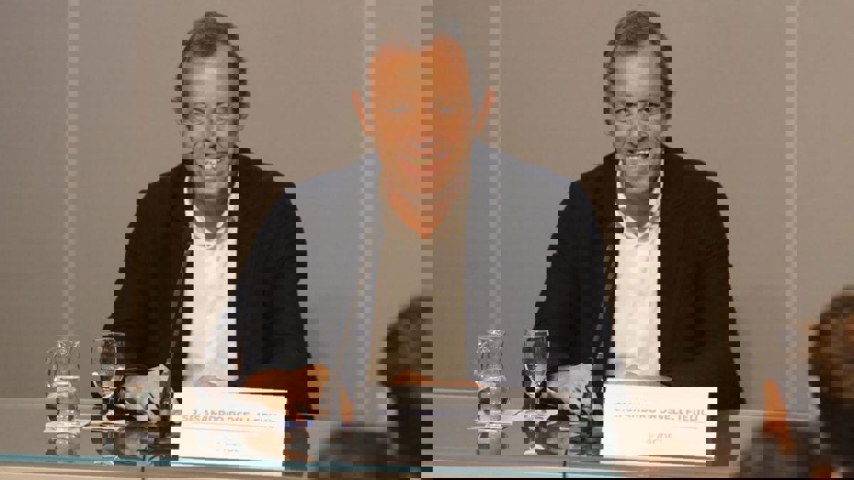 ساندرو روسيل يكشف خطته لإعادة نيمار بجوار ميسي حال عودته لرئاسة نادي برشلونة