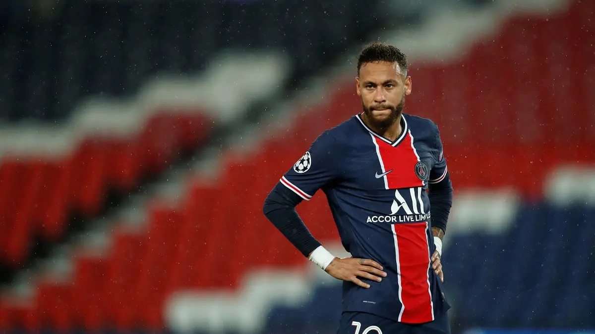 ماركا: نيمار يطالب إدارة برشلونة بمبلغ 44 مليون يورو