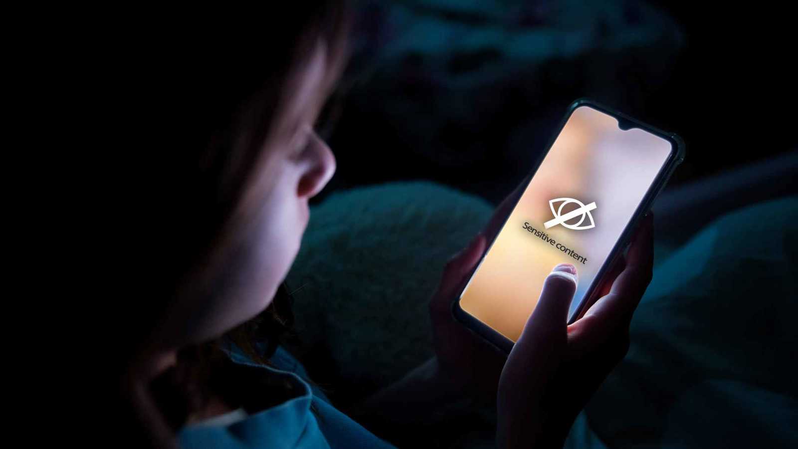 البرلمان الأوروبي يوافق على قرار تحديد عمر مستخدمي وسائل التواصل