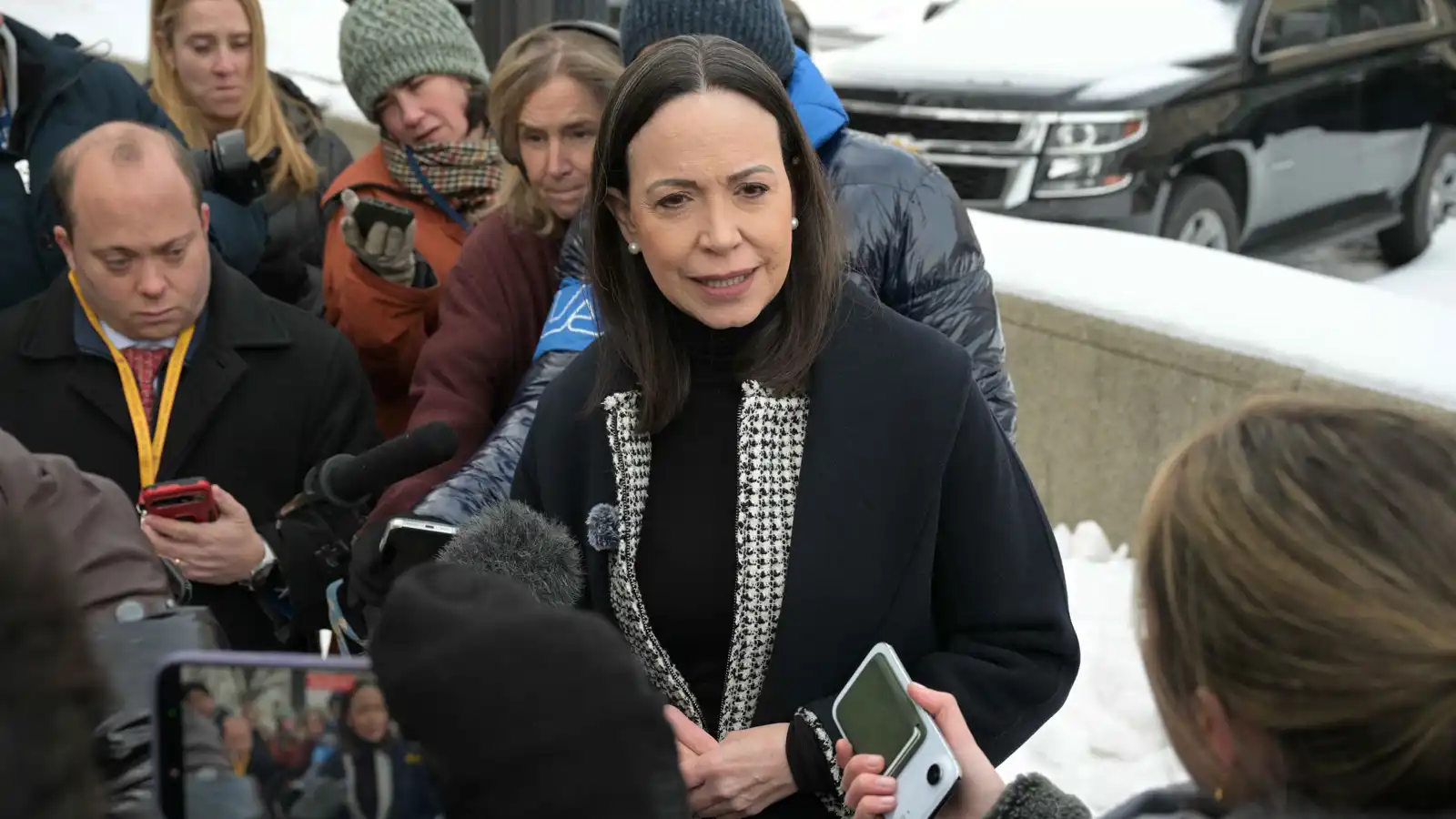 زعيمة المعارضة الفنزويلية: لا أحد يثق في الرئيسة الانتقالية