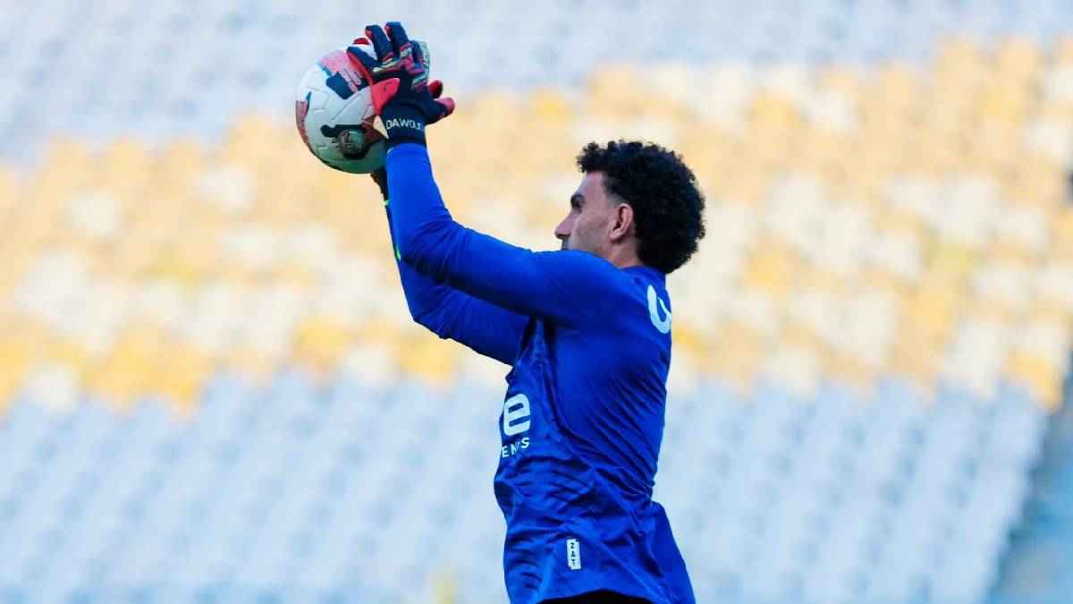 بعد هدف بيراميدز.. الزمالك يرد على أنباء تجميد "محمد عواد"